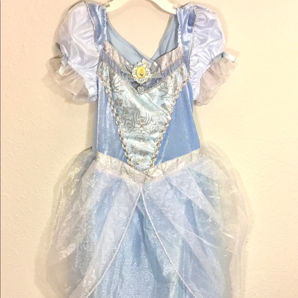 BRAND NEW Authentic Disney Girls Cinderella Dress